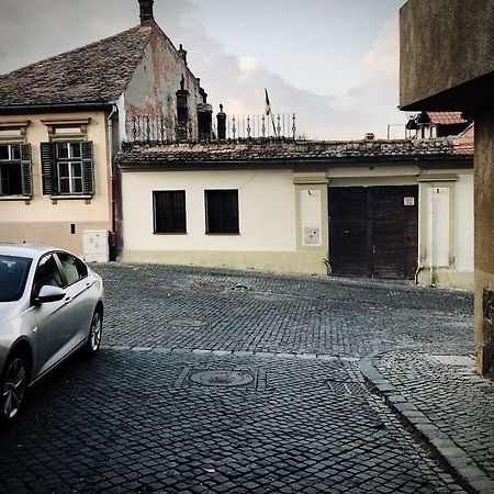Old Town Studio Apartment Sibiu Exterior photo